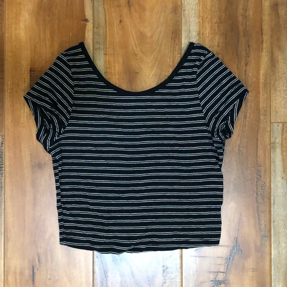 B&W Striped Crop Top - Picture 2 of 2